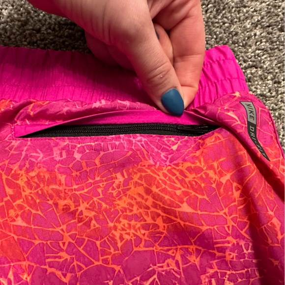 Hurley Nike Dri Fit shorts size Large - Picture 7 of 8